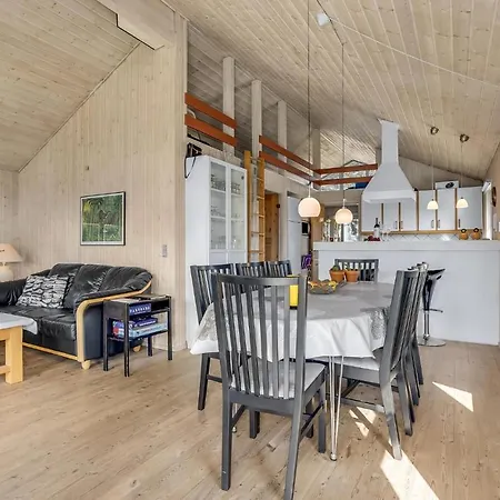 Amazing In With Kitchen *